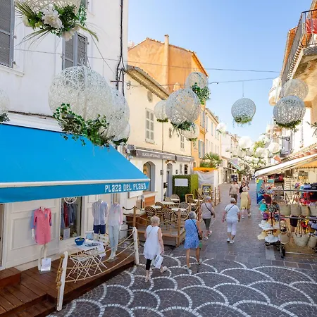 Apartment Les Coteaux De La Nartelle-29 By Interhome